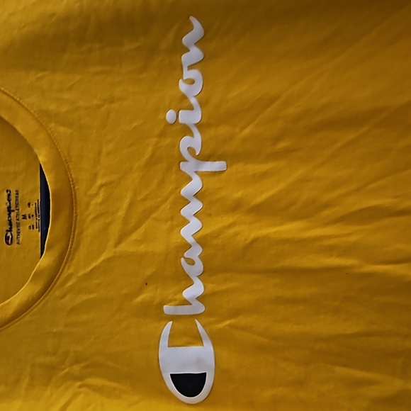 Medium‎ Champion Gold TSHIRT - Picture 2 of 3